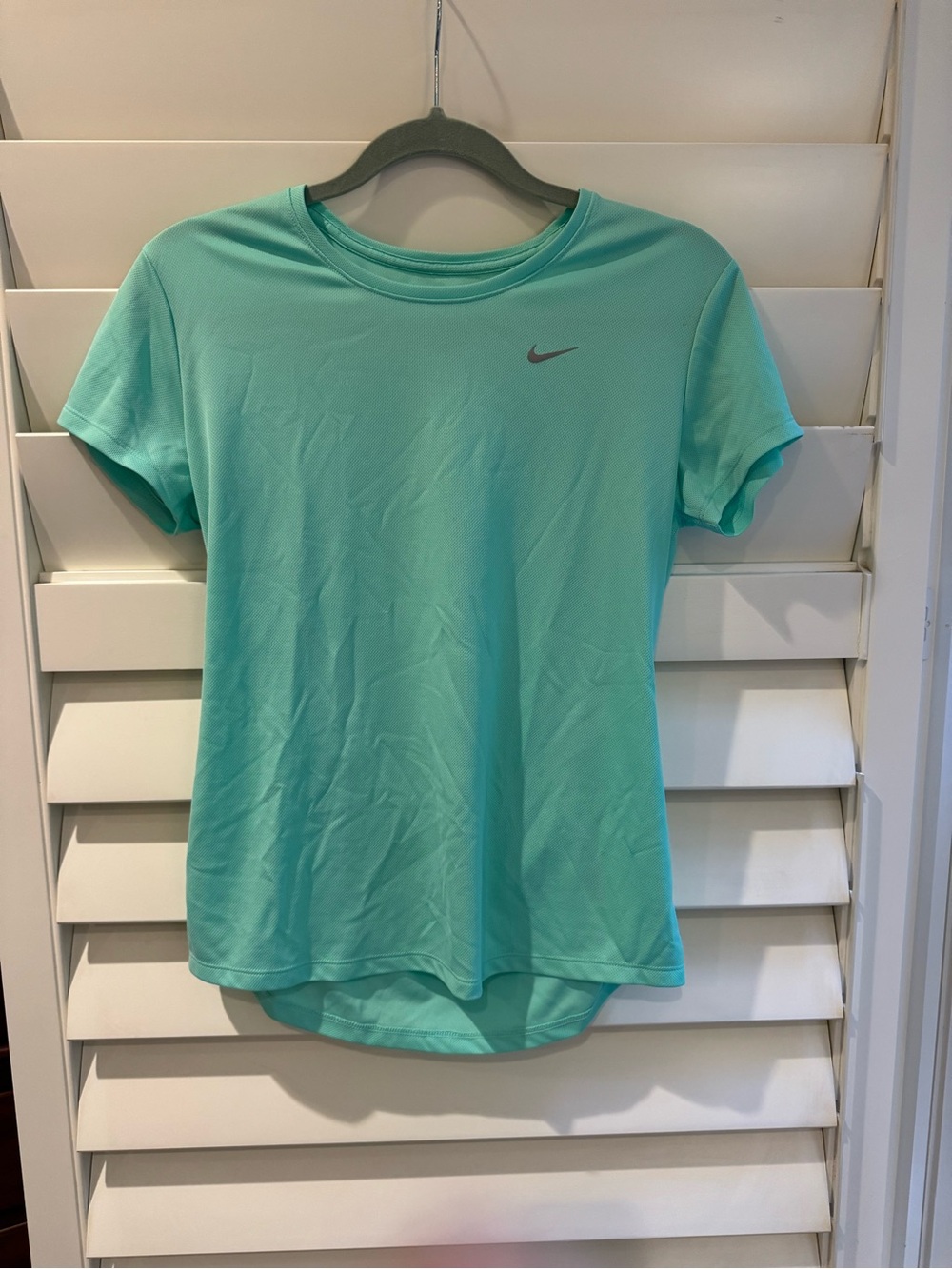Nike Women’s Teal Short-Sleeve Crew Performance Tee